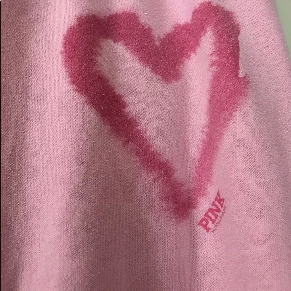 Victoria’s Secret, Heart Capri Sweatpants, Junior - Picture 2 of 4